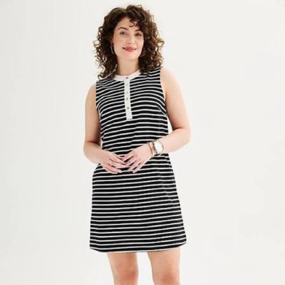Draper James Sleeveless Knit Shift Dress